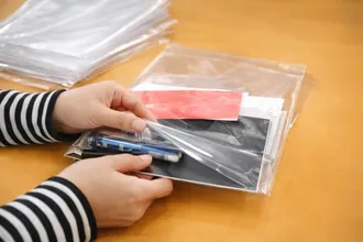 ノベルティ・資料・チラシを一式に